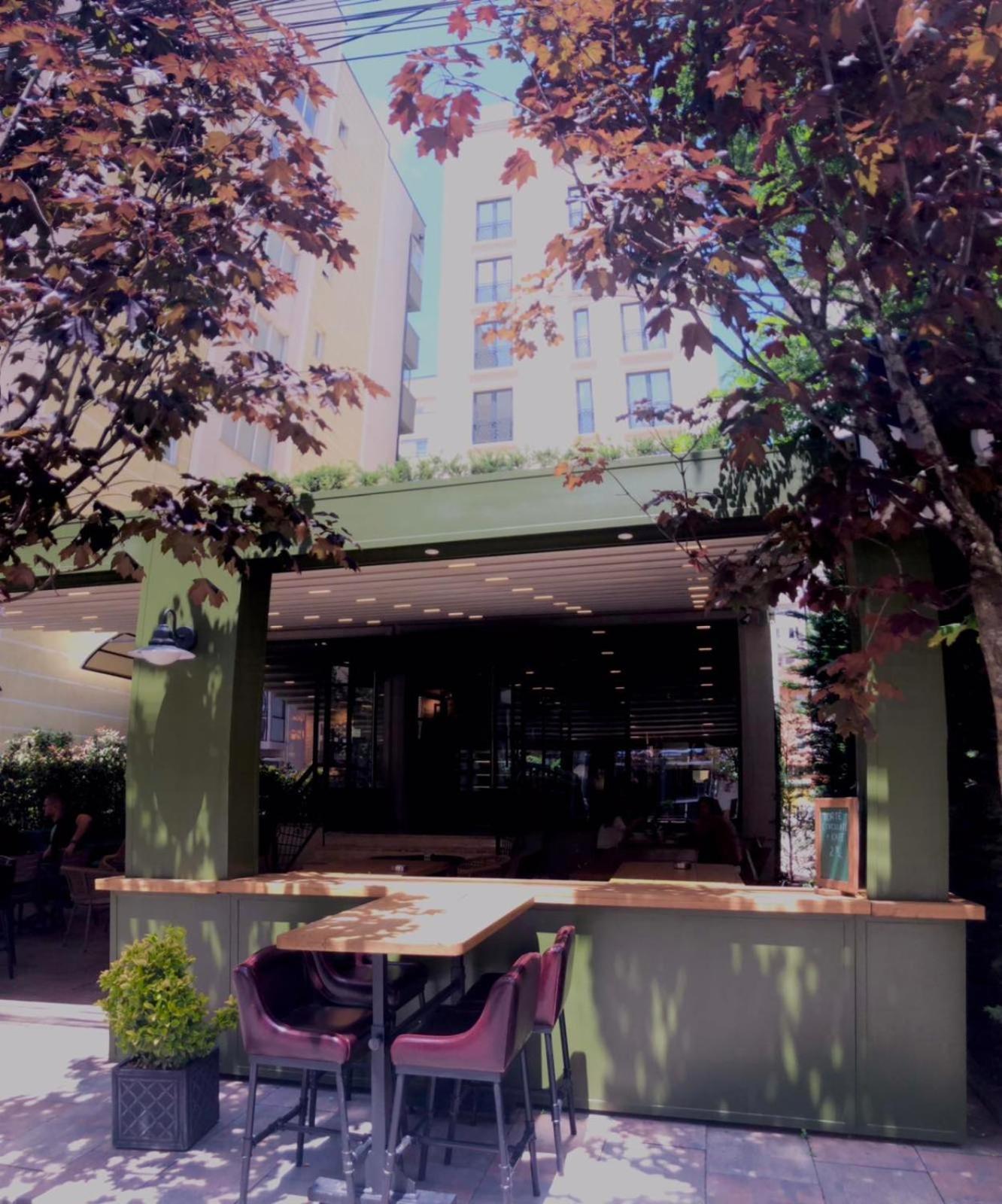 Qama Hotel Kosovo Polje Bagian luar foto