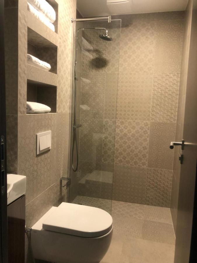 Qama Hotel Kosovo Polje Bagian luar foto